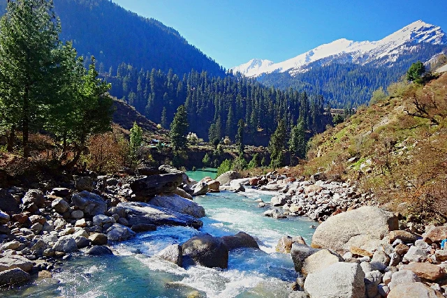 Kasol Kheerganga Family Trek Package