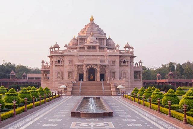 Pilgrimage Places Of Gujarat Tour