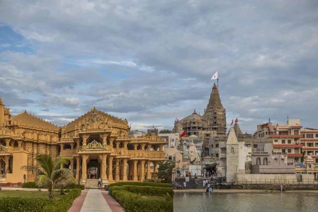 Dwarka Somnath Gir Tour Package