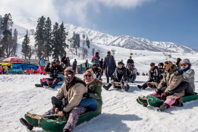 Kashmir Tour Package